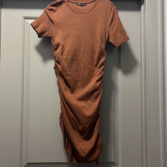 ZARA | Ruched Ribbed Dress - Picture 6 of 6